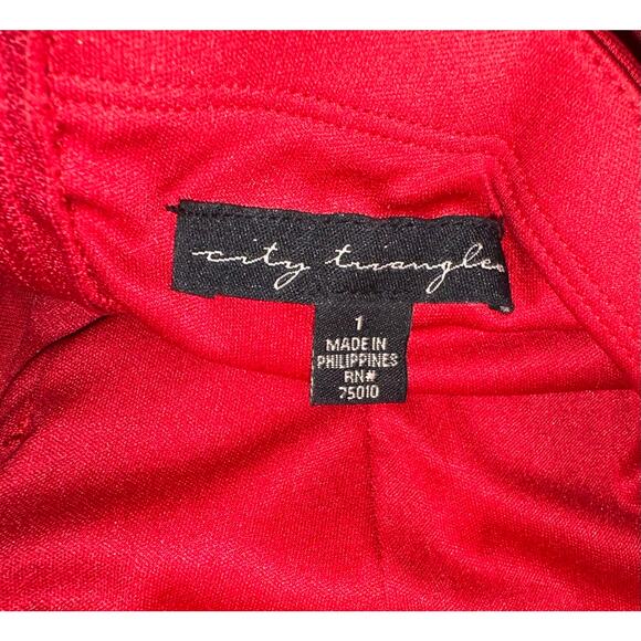 City Triangles Red Strapless Evening Gown/Prom Dress With Rhinestones Size 1 - Picture 4 of 7